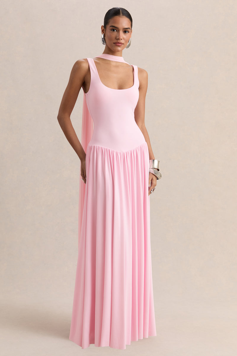 Aurina | Robe longue rose à encolure carrée avec cape