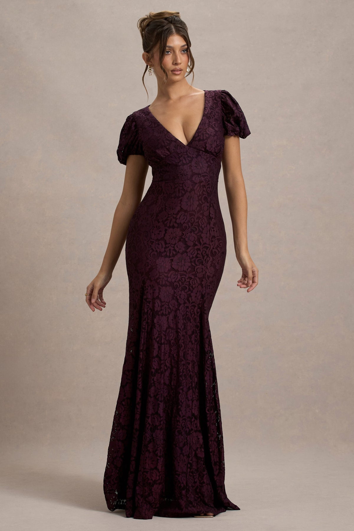 Elestria | Robe Longue en Dentelle avec Manches Bouffantes et Décolleté en V