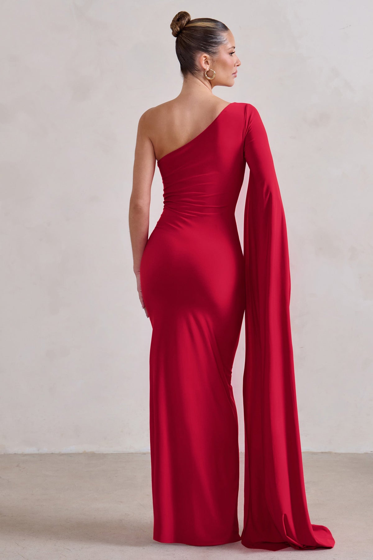Romi | Robe longue asymétrique rouge à motif torsadé