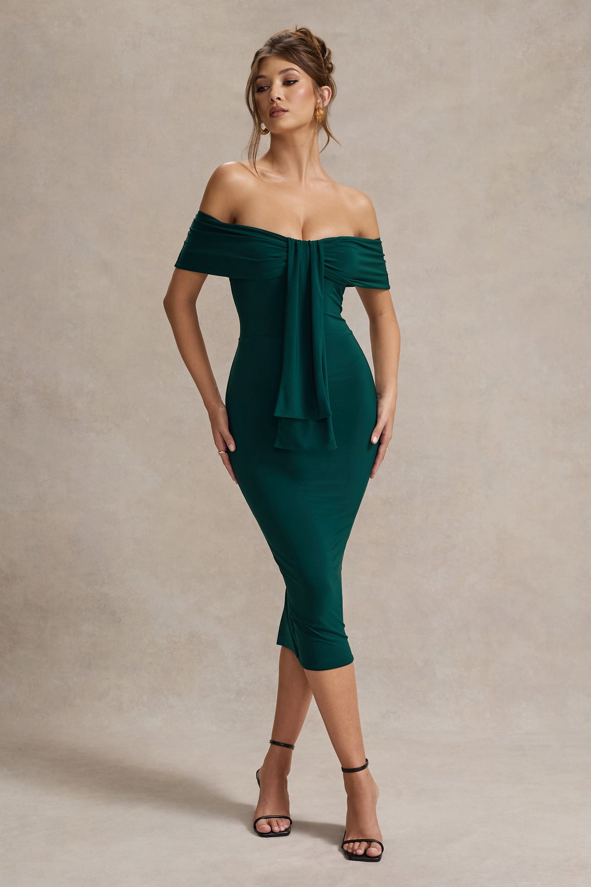 Selbie | Robe mi-longue bardot vert bouteille avec drapé