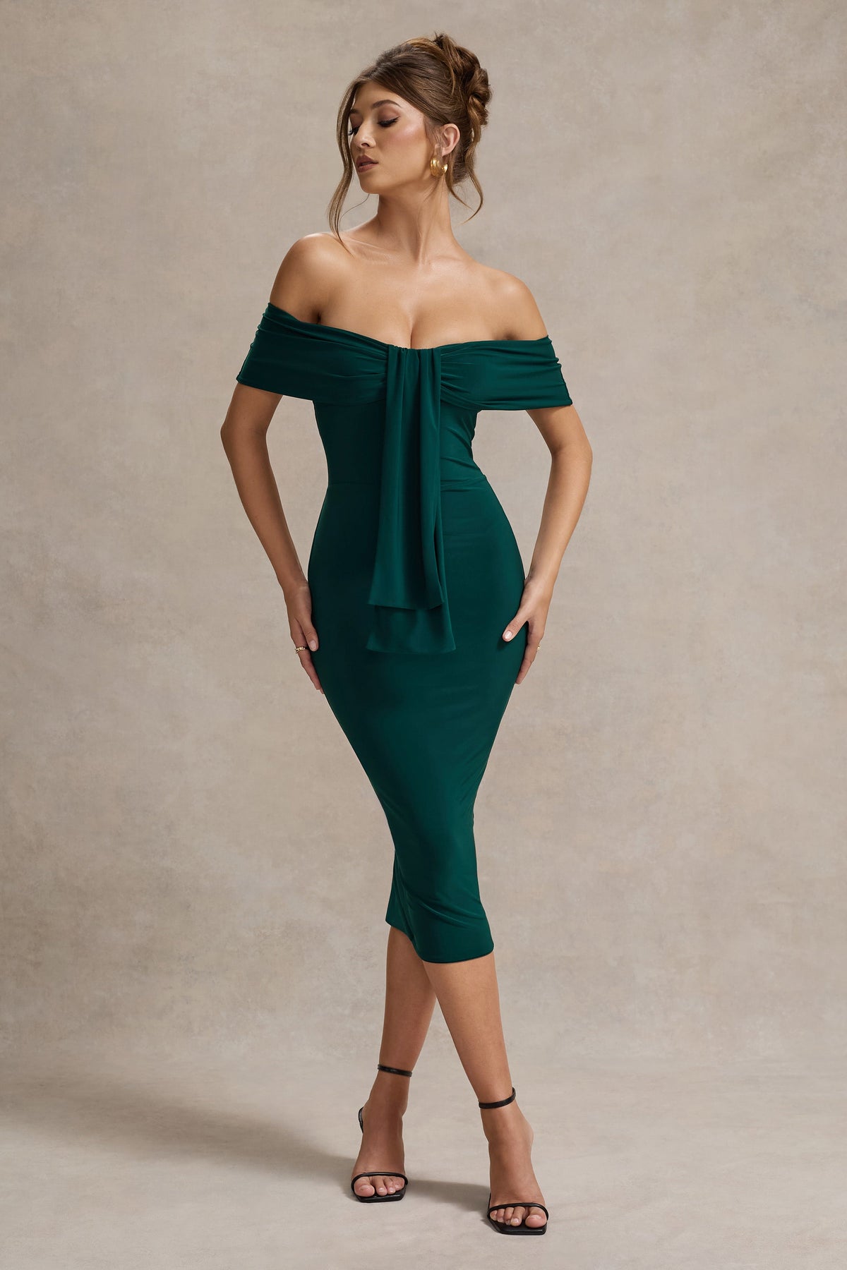 Selbie | Robe mi-longue bardot vert bouteille avec drapé