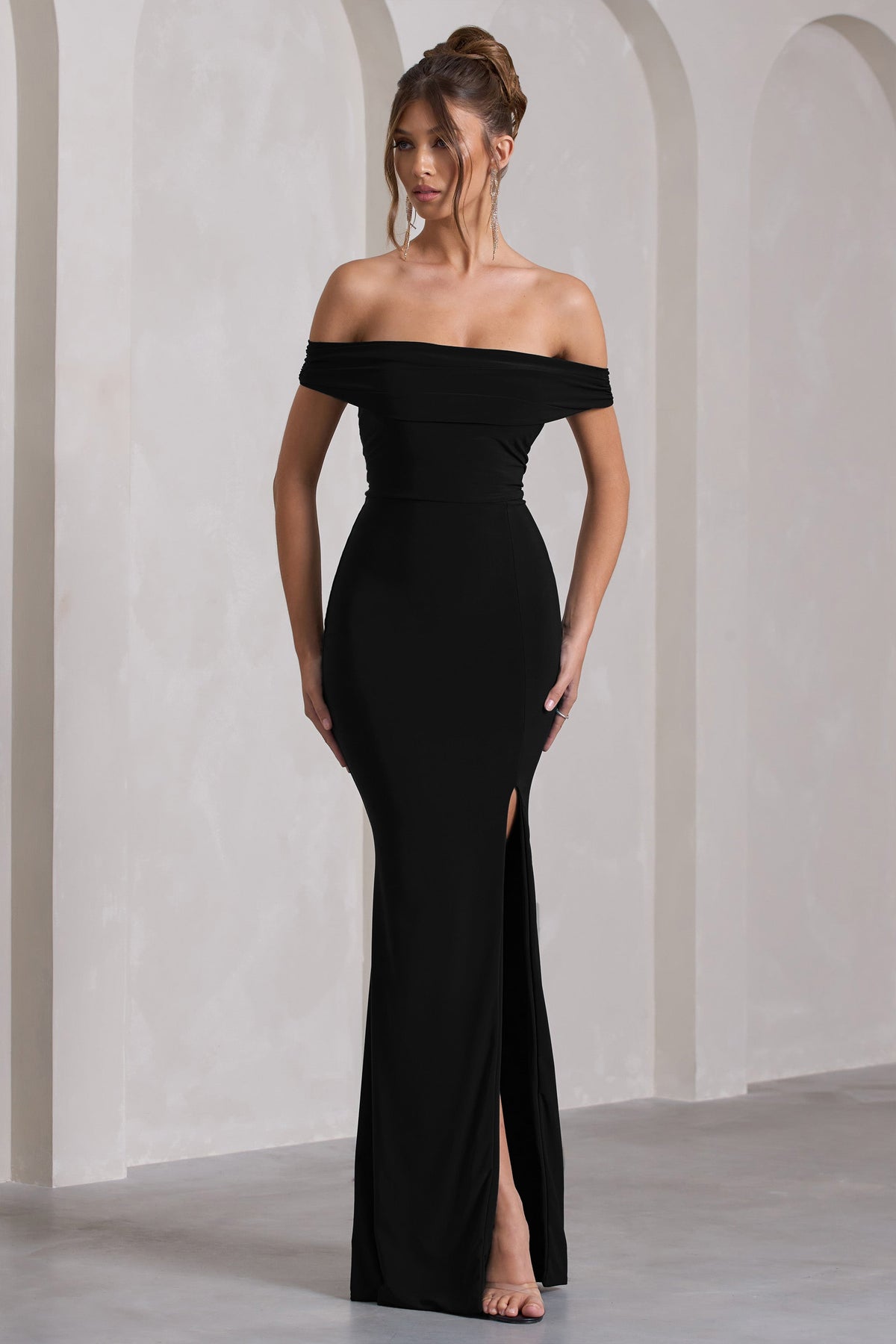 Law of Attraction | Robe longue bardot fendue drapee noire