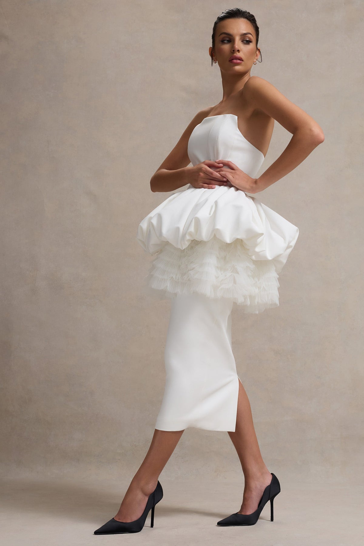 Jones | Robe Midi Blanche Sans Bretelles avec Taille Peplum en Tulle
