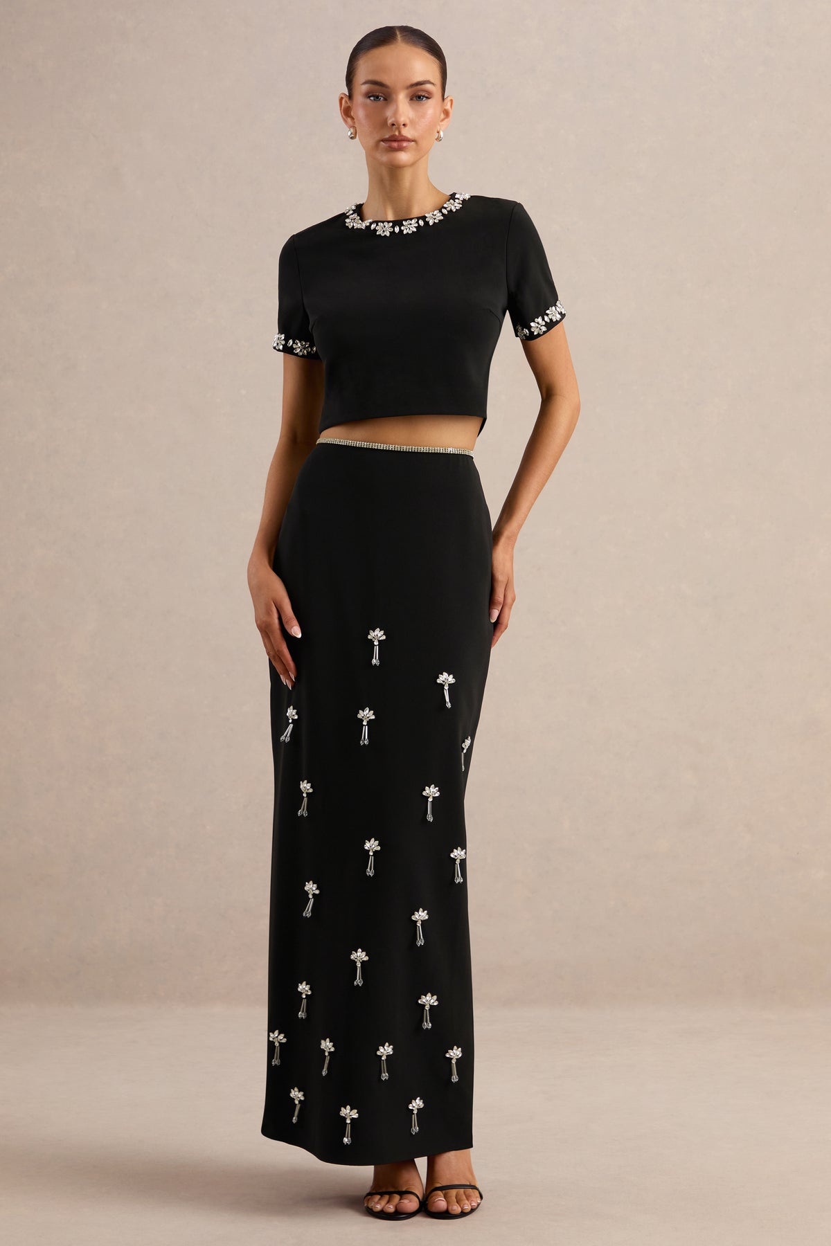 ECM_HR_CL137039002_Salma_Black 17.jpg