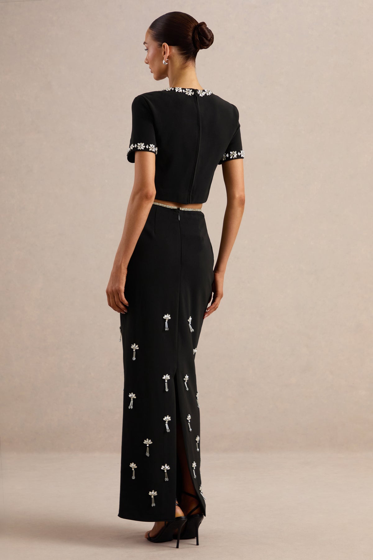 ECM_HR_CL137039002_Salma_Black 52.jpg