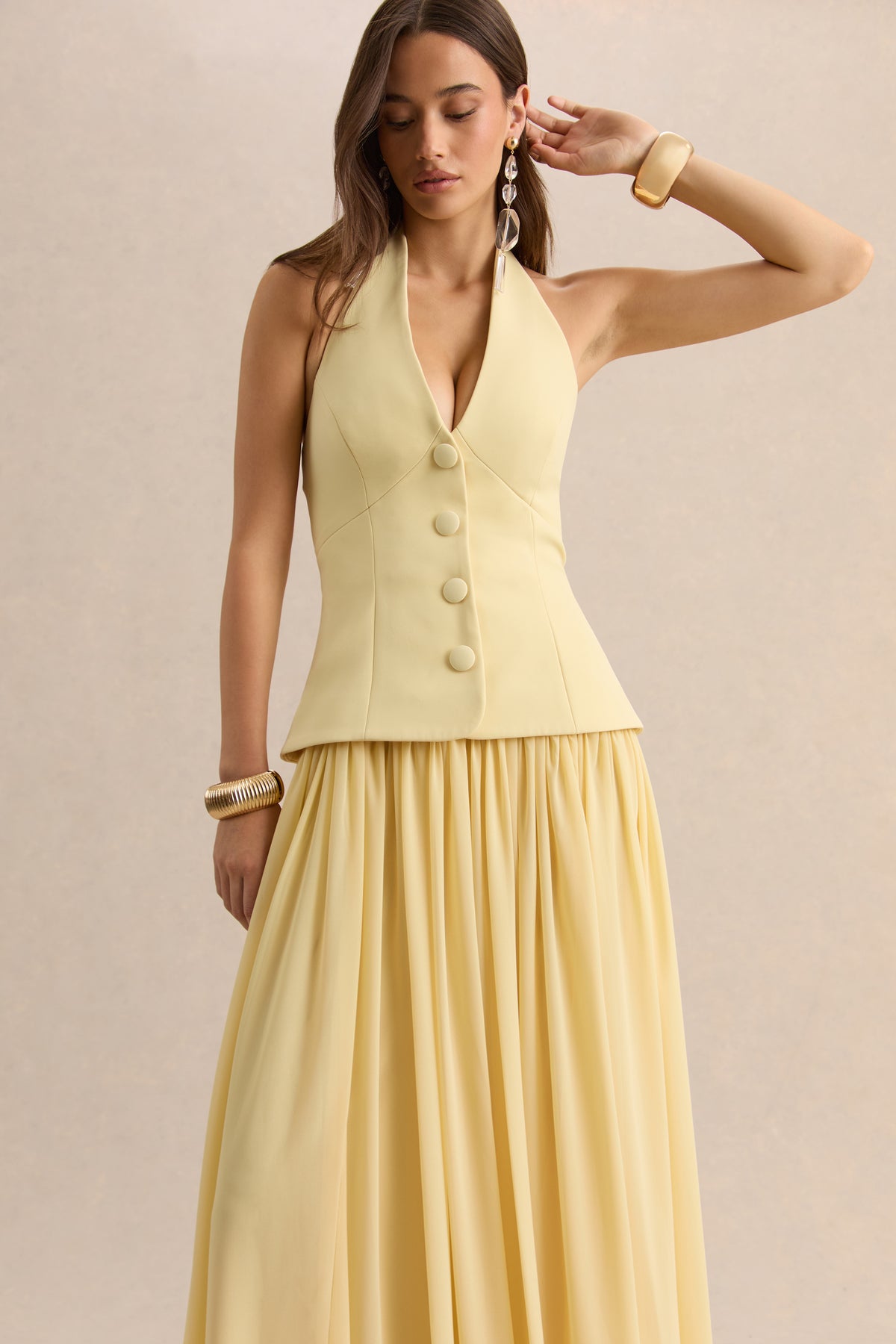 ECM_HR_CL137142121 - Zarina - Lemon Plunge-Neck Maxi Dress 05.jpg