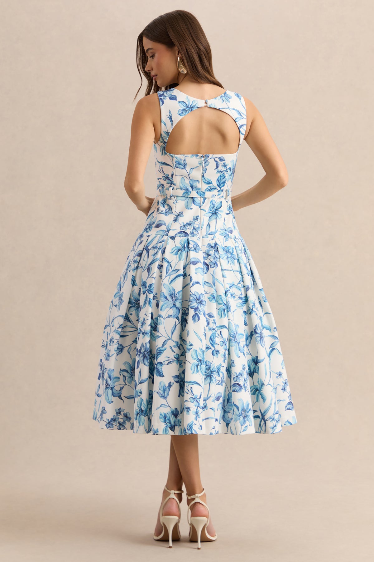 ECM_HR_CL137195110---Sunnira---Blue-Porcelain-Print-Boat-Neck-Midi-Dress-With-Drop-Waist-05.jpg