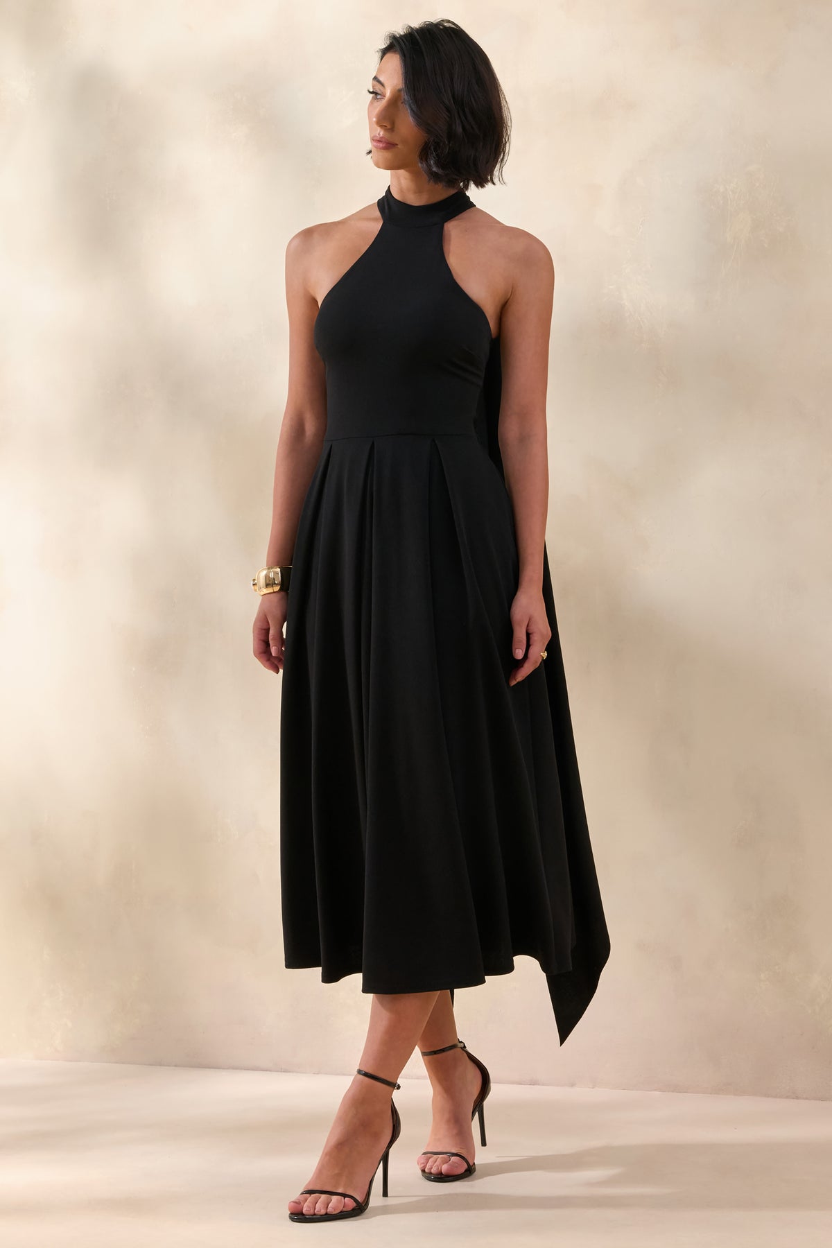 ECM_HR_CL137481001---Rhode-_-Black-Halter-Neck-Midi-Dress_05.jpg