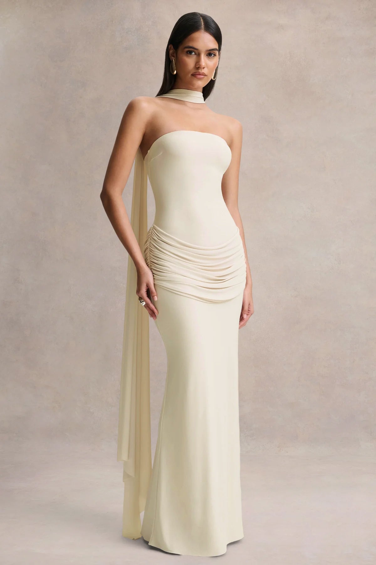 LR_CL137541061-Graciella Sonte Bandeau Maxi Dress with Draped Detailing and Scarf_04.jpg