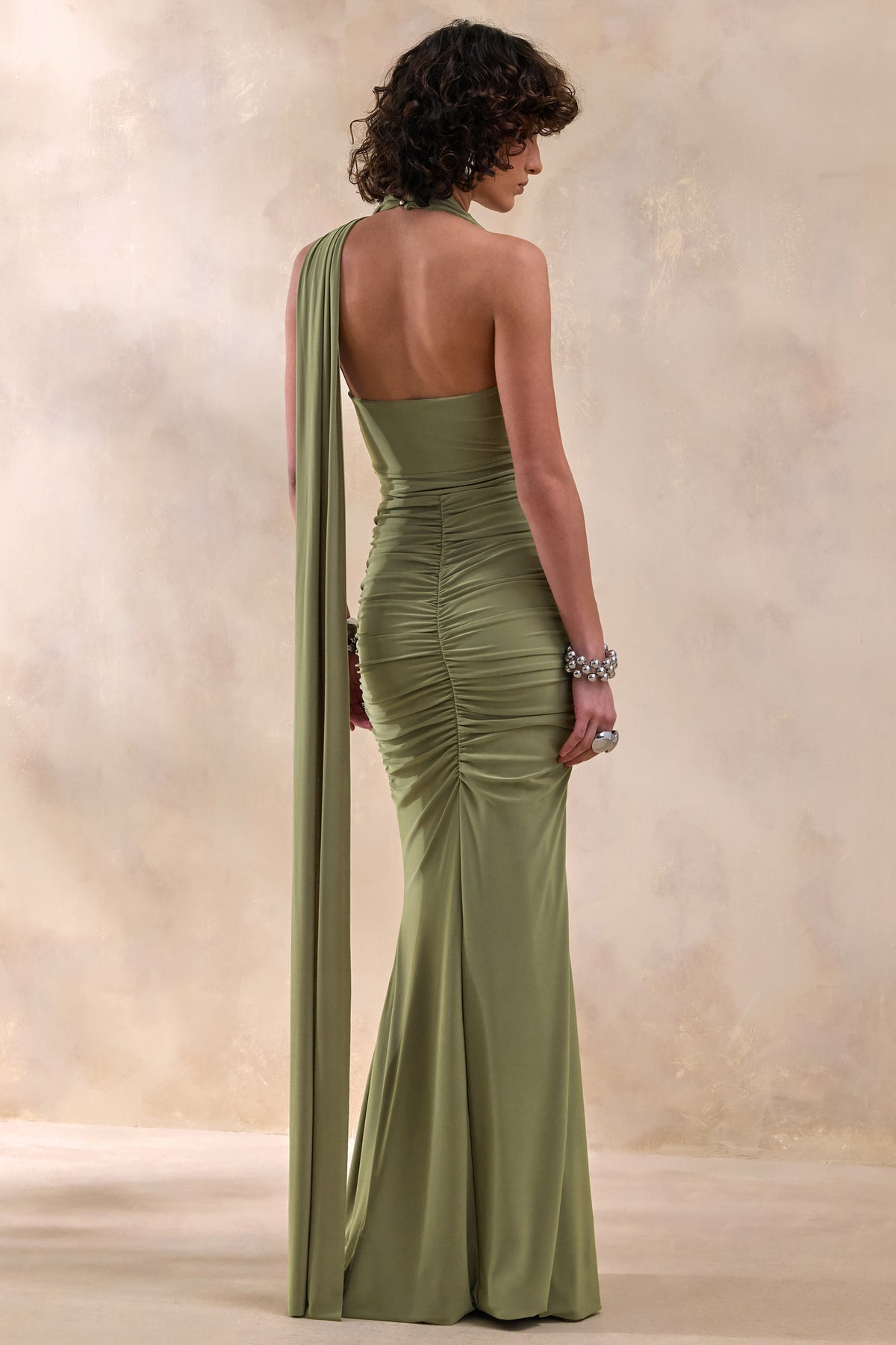 ECM_HR_CL137598031---Roselani-_-Olive-Halter-Neck-Maxi-Dress-With-Open-Back-3.jpg