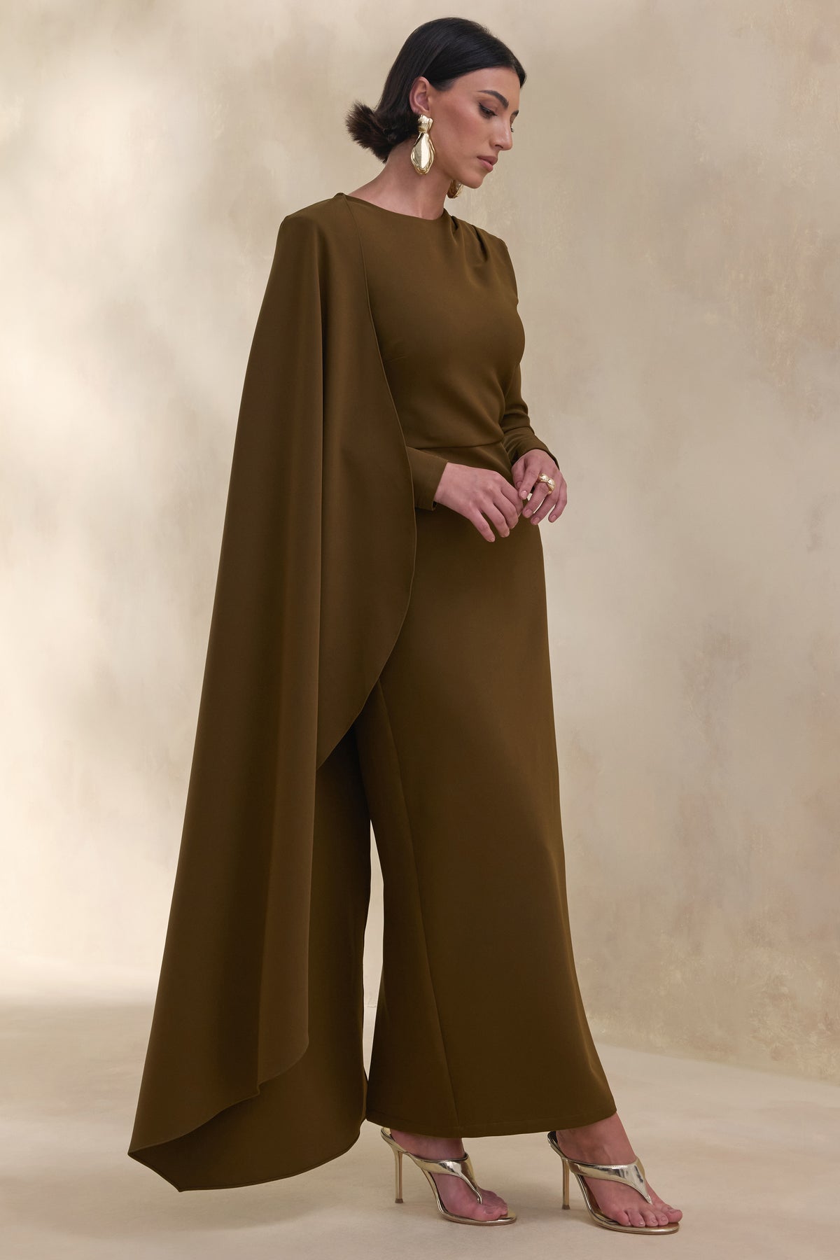 ECM_HR_CL137672031 - Jovea | Olive Round-Neck Maxi Dress With Cape-Sleeve 2.jpg