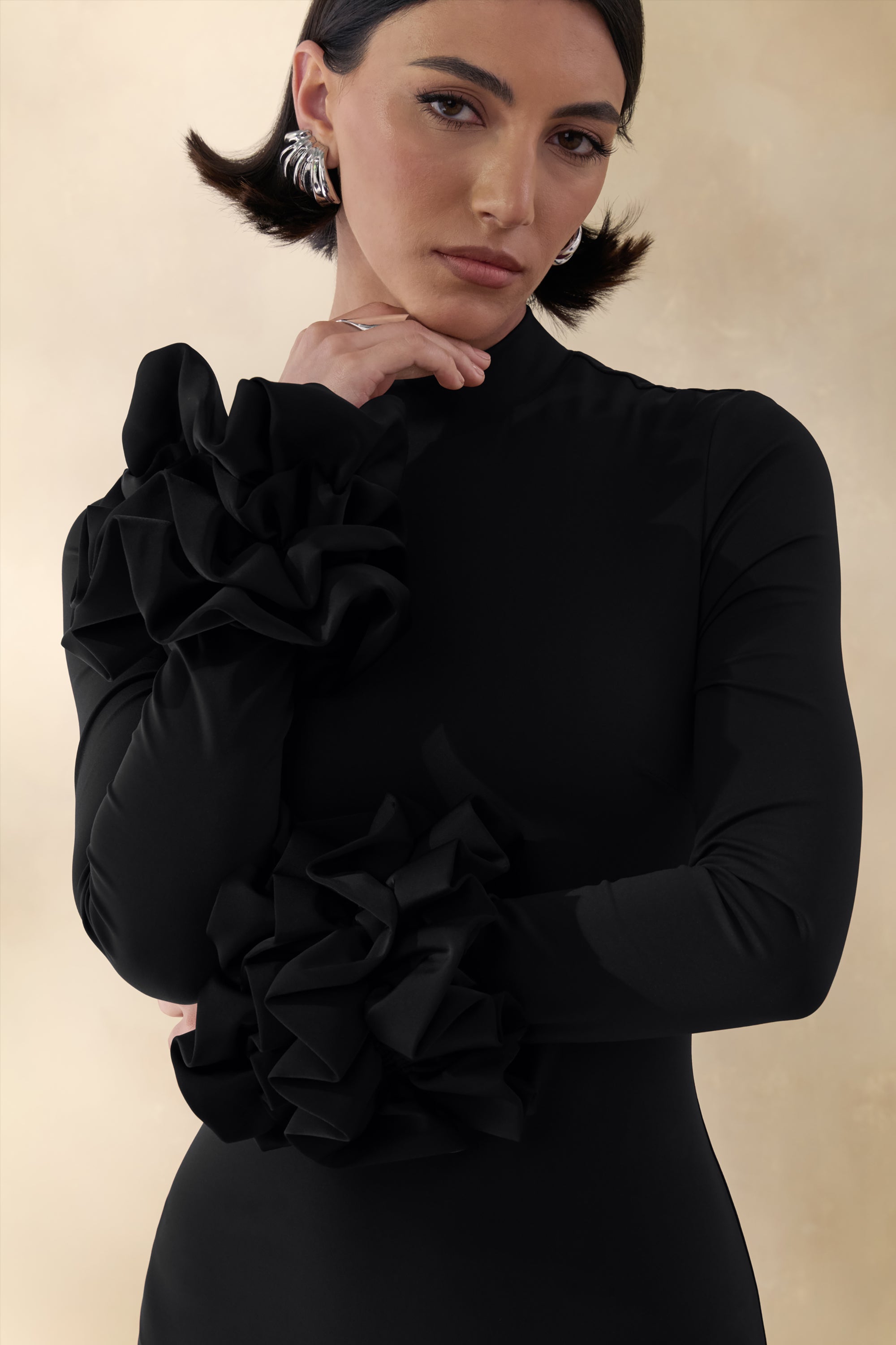 ECM_HR_CL137681001---Jaselle-_-Black-High-Neck-Maxi-Dress-With-Ruffled-Satin-Cuffs-5.jpg