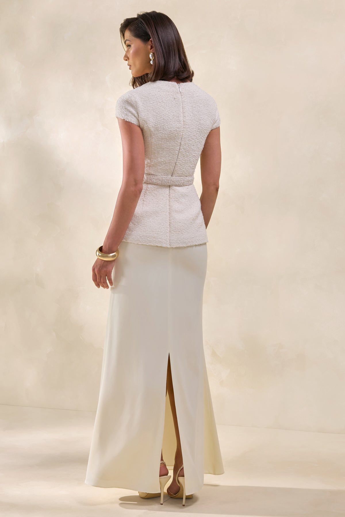 ECM_HR_CL137915111 - Whispera _ Cream Crew-Neck Maxi Dress With Satin Skirt And Pocket-Details 5.jpg