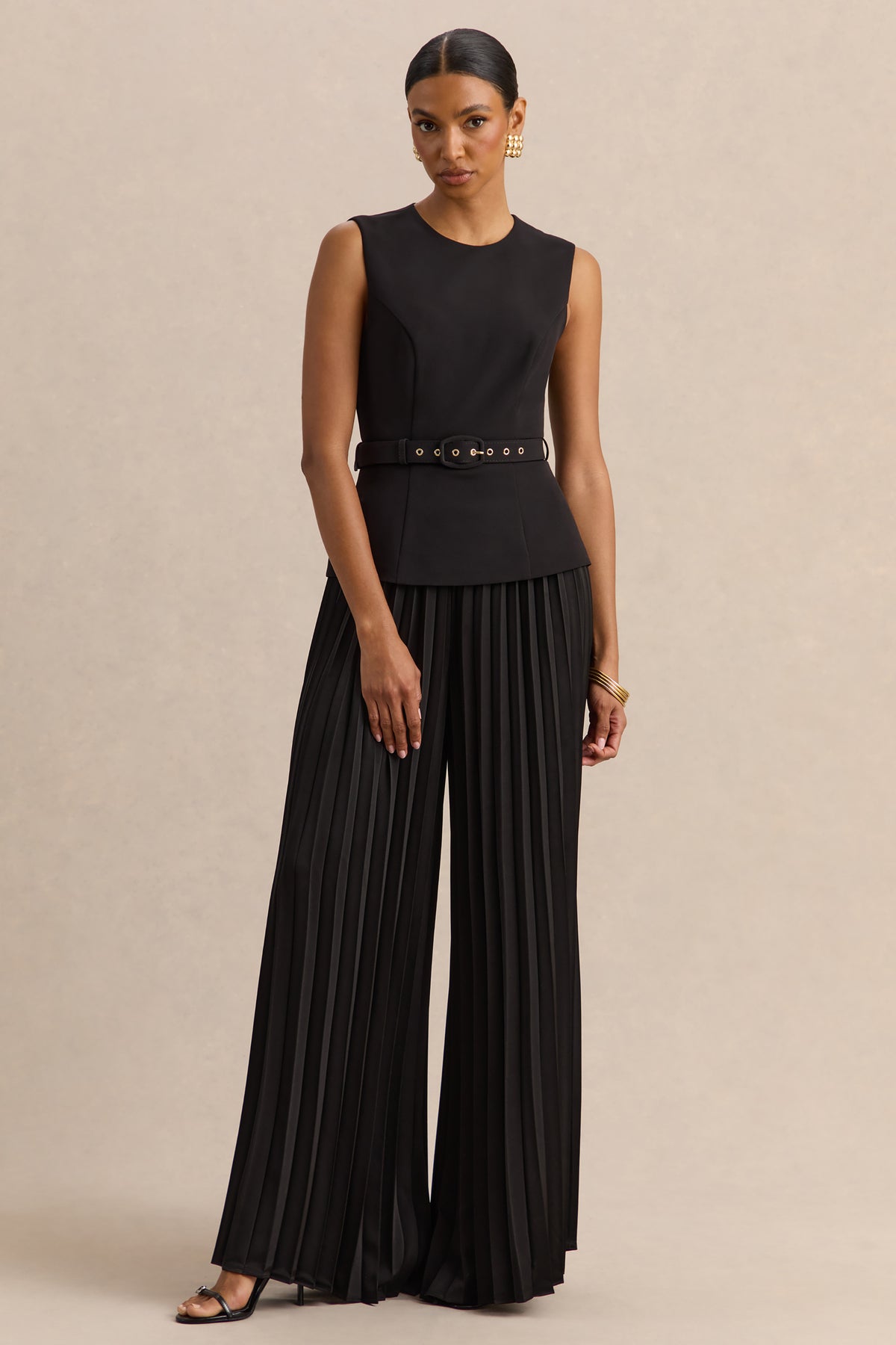 CL137940001---Lerenza-_-Black-Satin-Wide-Leg-Pleated-Trousers-+-CL137939001---Karienne-_-Black-Round-Neck-Top-With-Belted-Detail_04.jpg