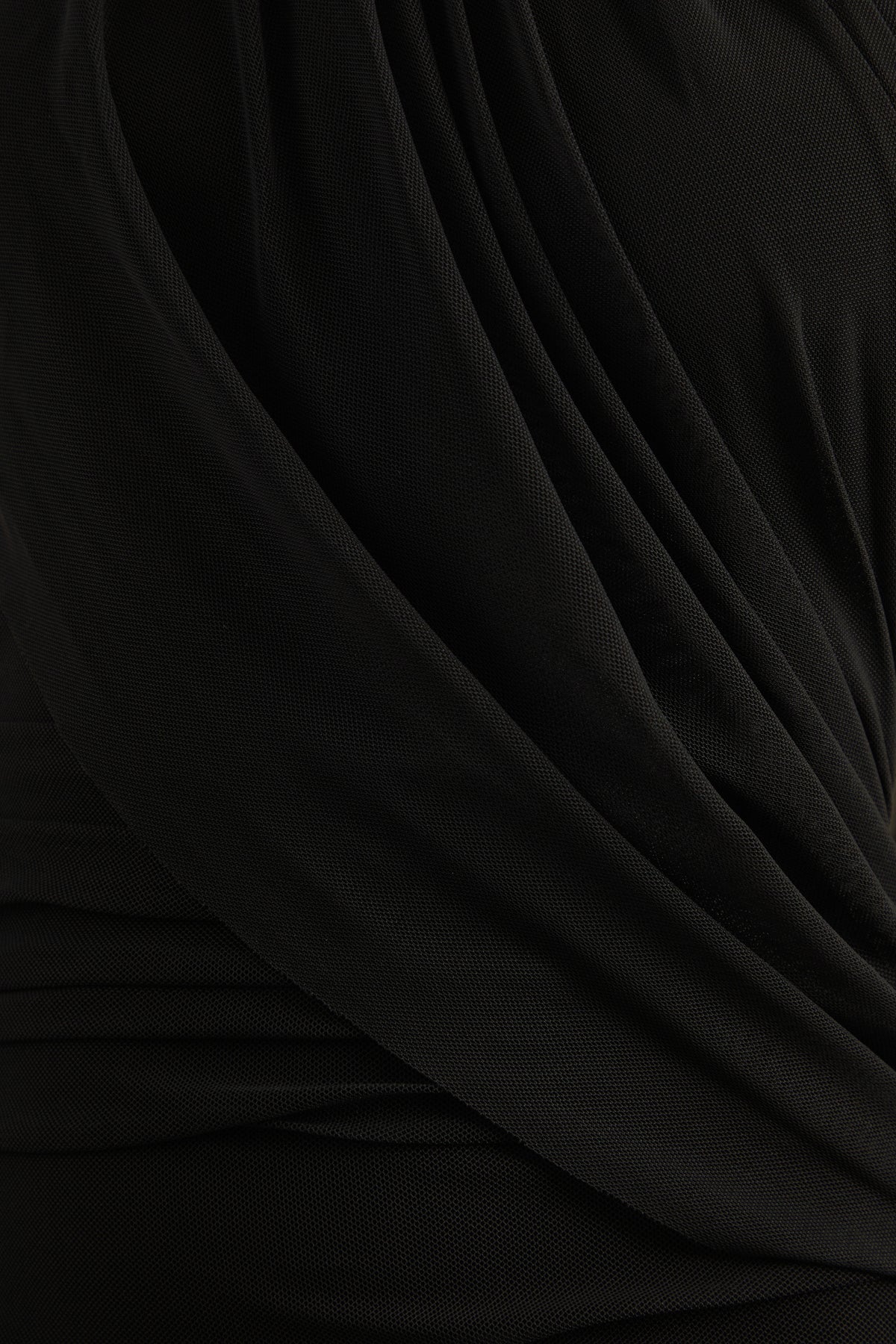 ECM_HR_CL138121001 - Gelsey _ Black Asymmetric-Neck Maxi Dress With Scarf Detail 4.jpg
