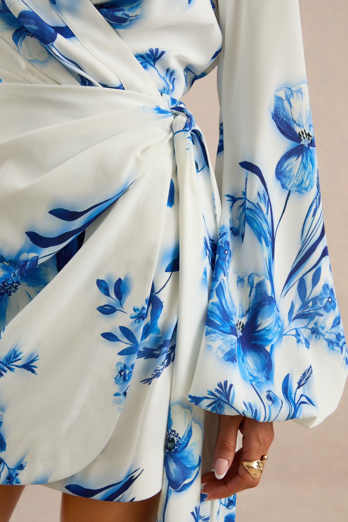 ECM_HR_CL138569153 - Itzara | Blue Floral Print Plunge-Neck Wrap Dress With Belt Detail 4.jpg