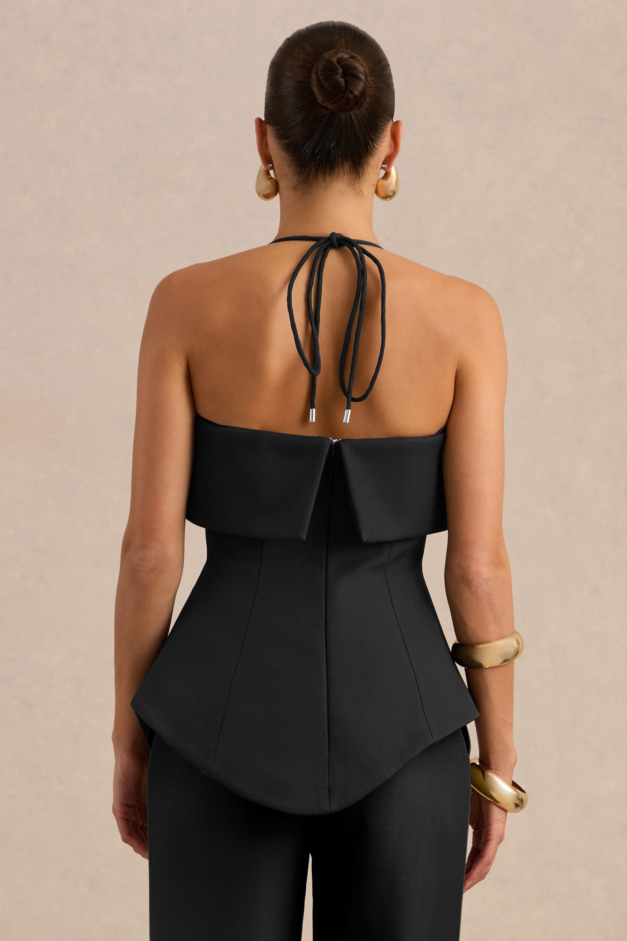 ECM_HR_CL138710001 - Yuliana Black Halter-Neck Tailored Top & CL136846002 - Silvia _ Black Straight-Leg Trousers4.jpg