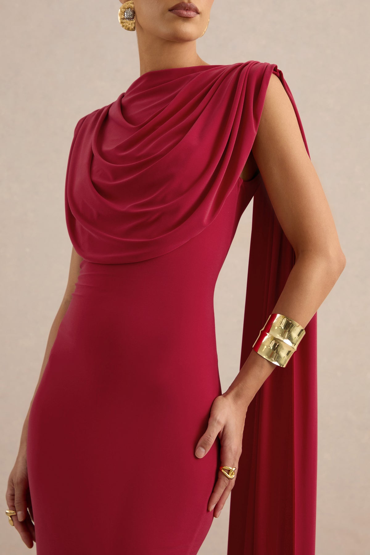 ECM_HR_CL138797100 - Hanneli | Red Wide-Neck Midi Dress With Cape Sleeves4.jpg