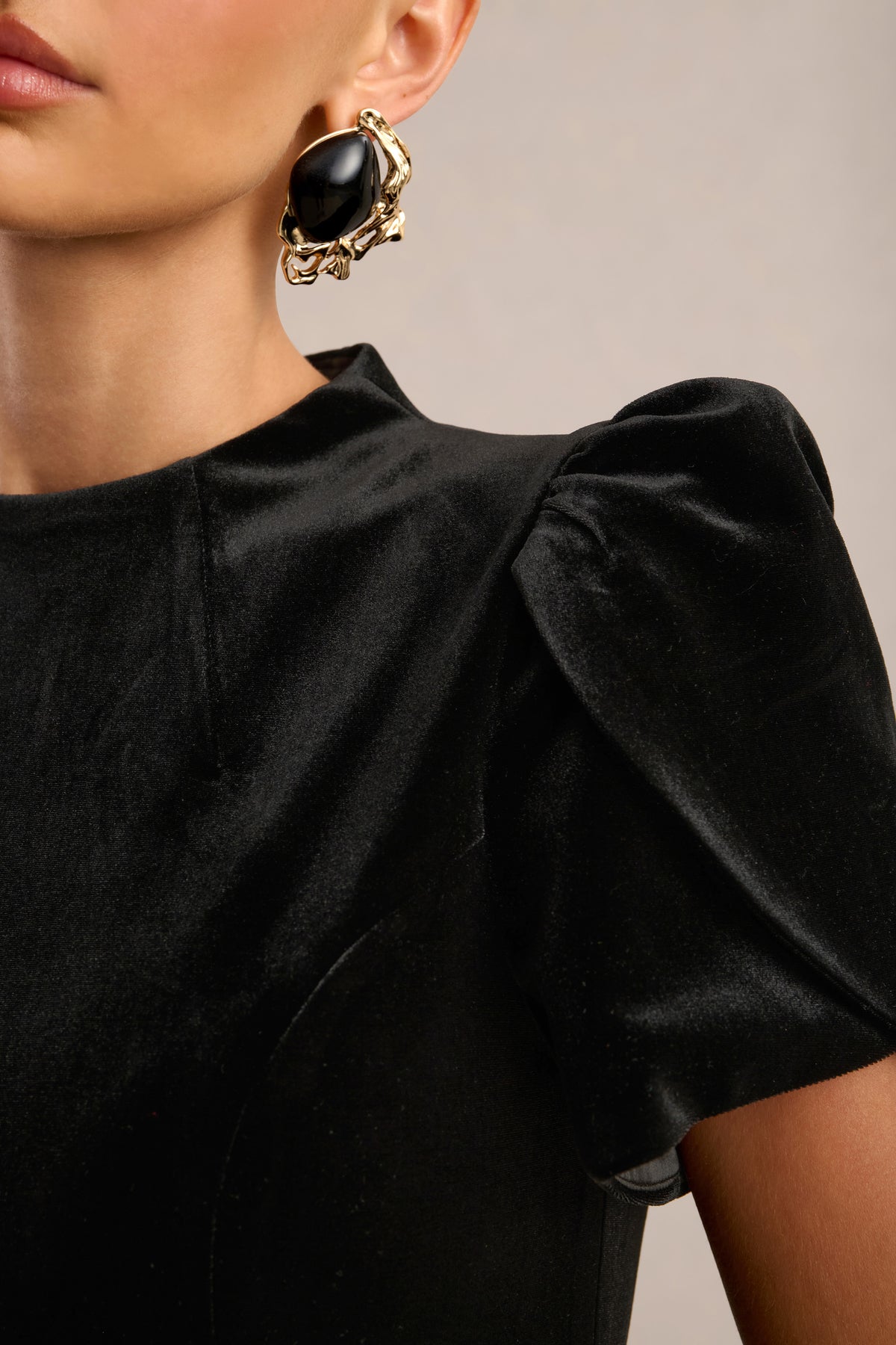 ECM_HR_CL138819001 - Cassana _ Black High Neck Puff Sleeve Mini Dress4.jpg