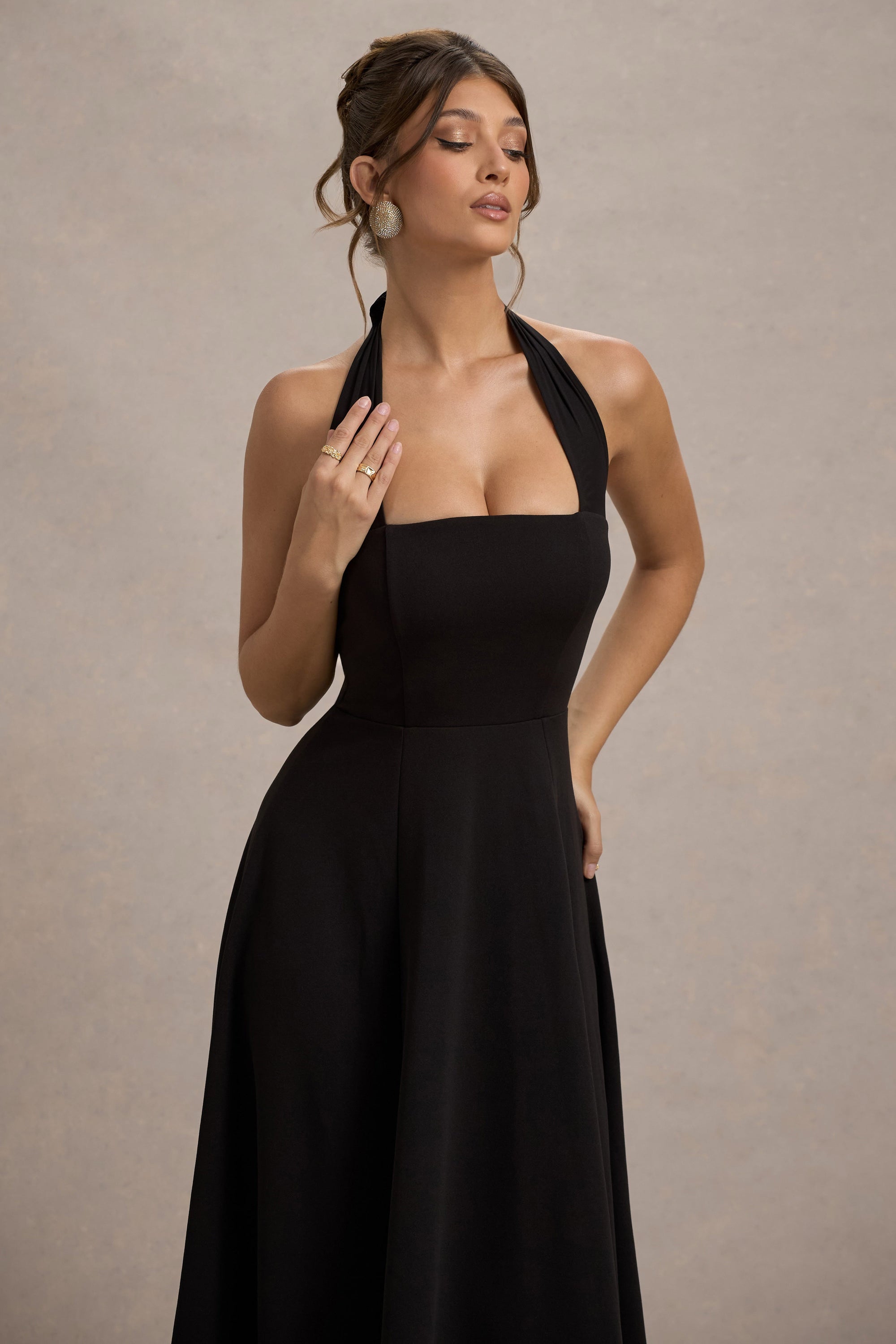 HR_CL135199002-AuburnBlackHalterSkaterMidiDress10