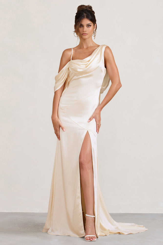 Jayne | Robe longue fendue drapée asymétrique en satin crème