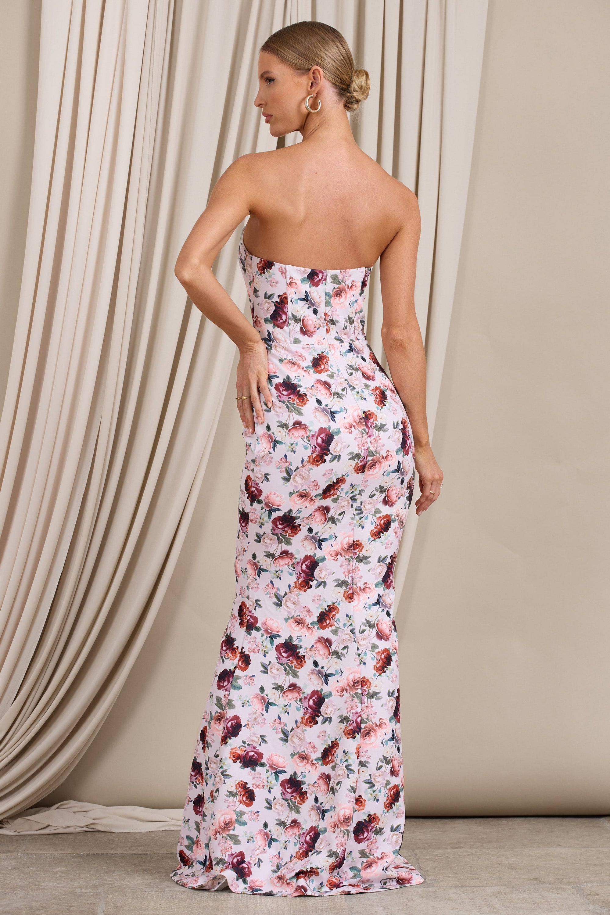 Blenheim | Robe longue moulante corset à fleurs blanche