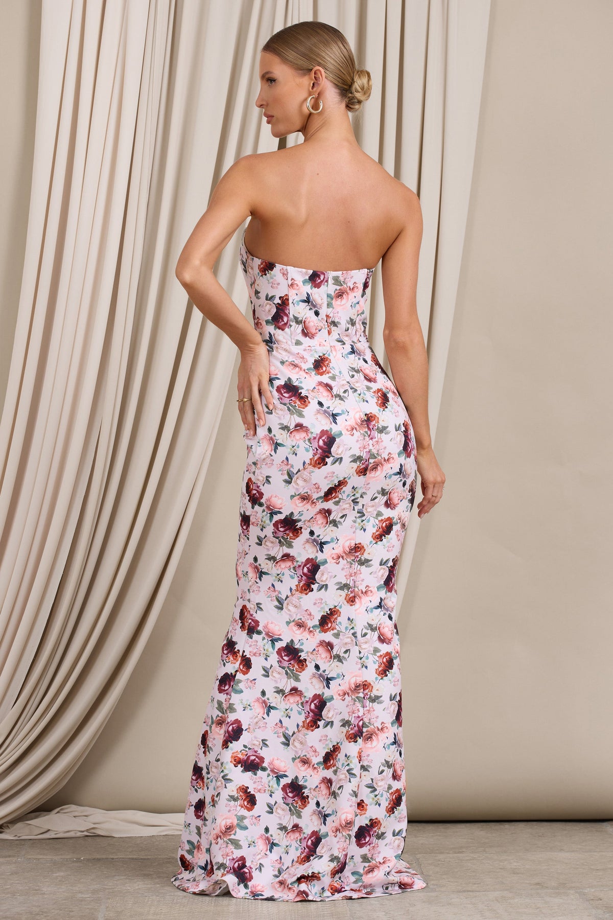 Blenheim | Robe longue moulante corset à fleurs blanche