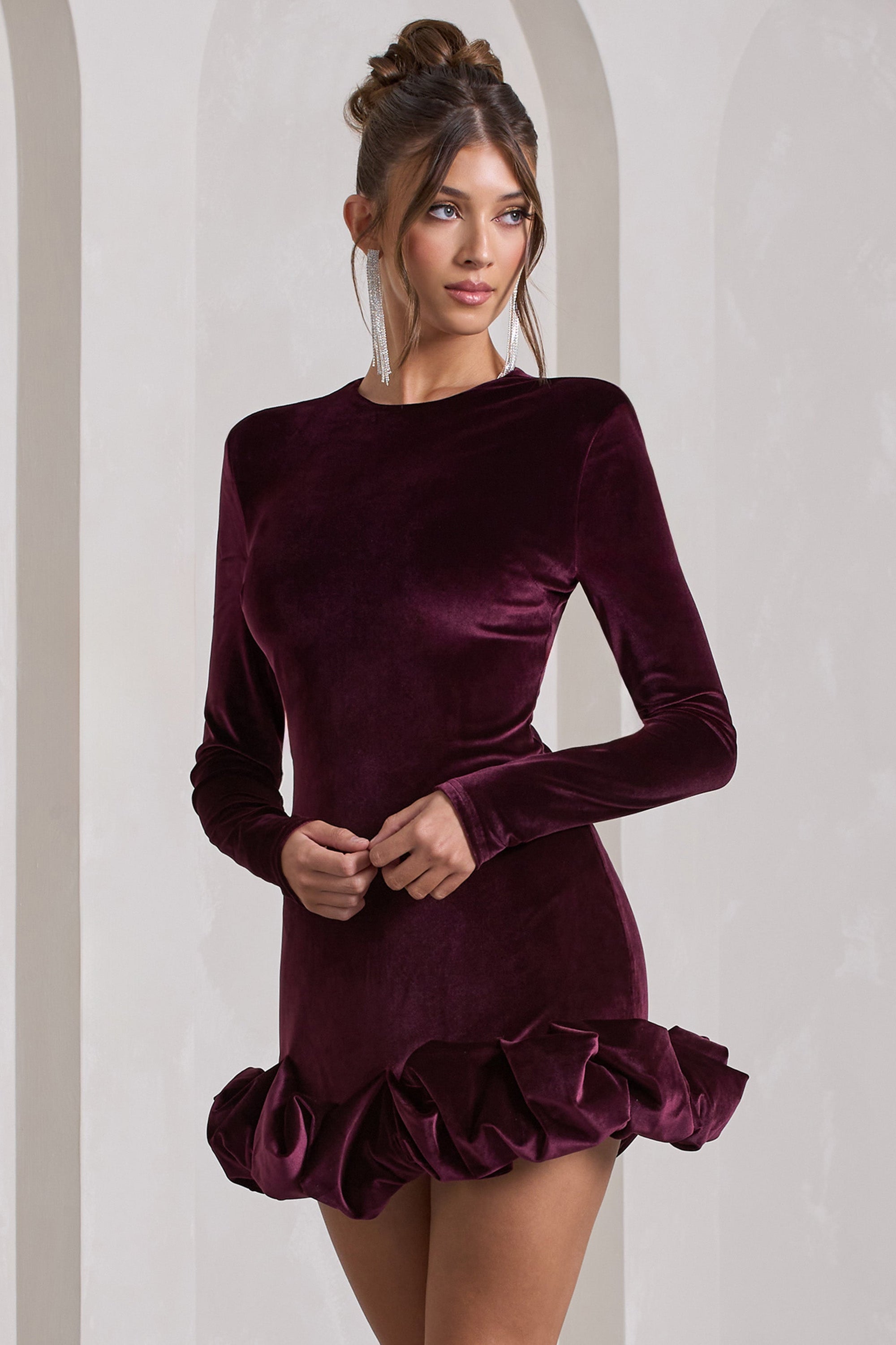 Claudine | Mini-robe en velours violet à manches longues et fronces