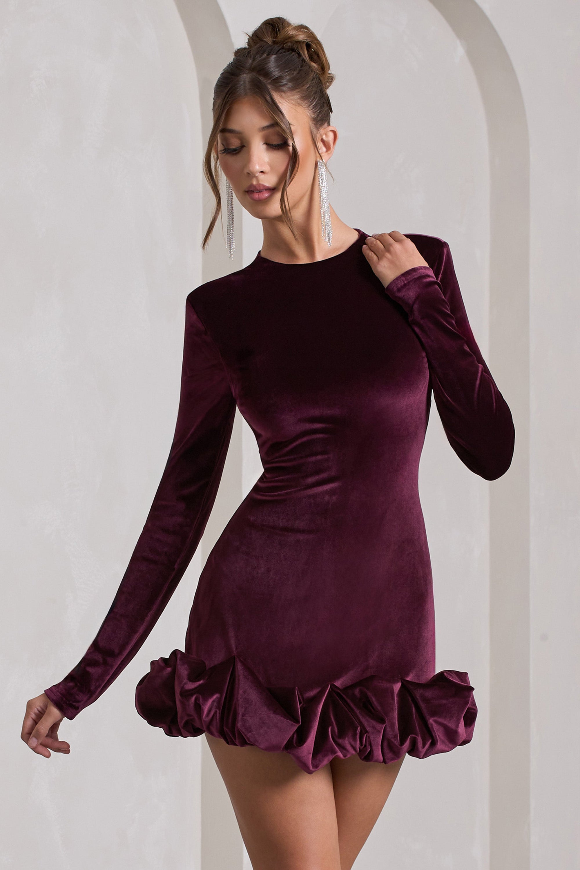Claudine | Mini-robe en velours violet à manches longues et fronces