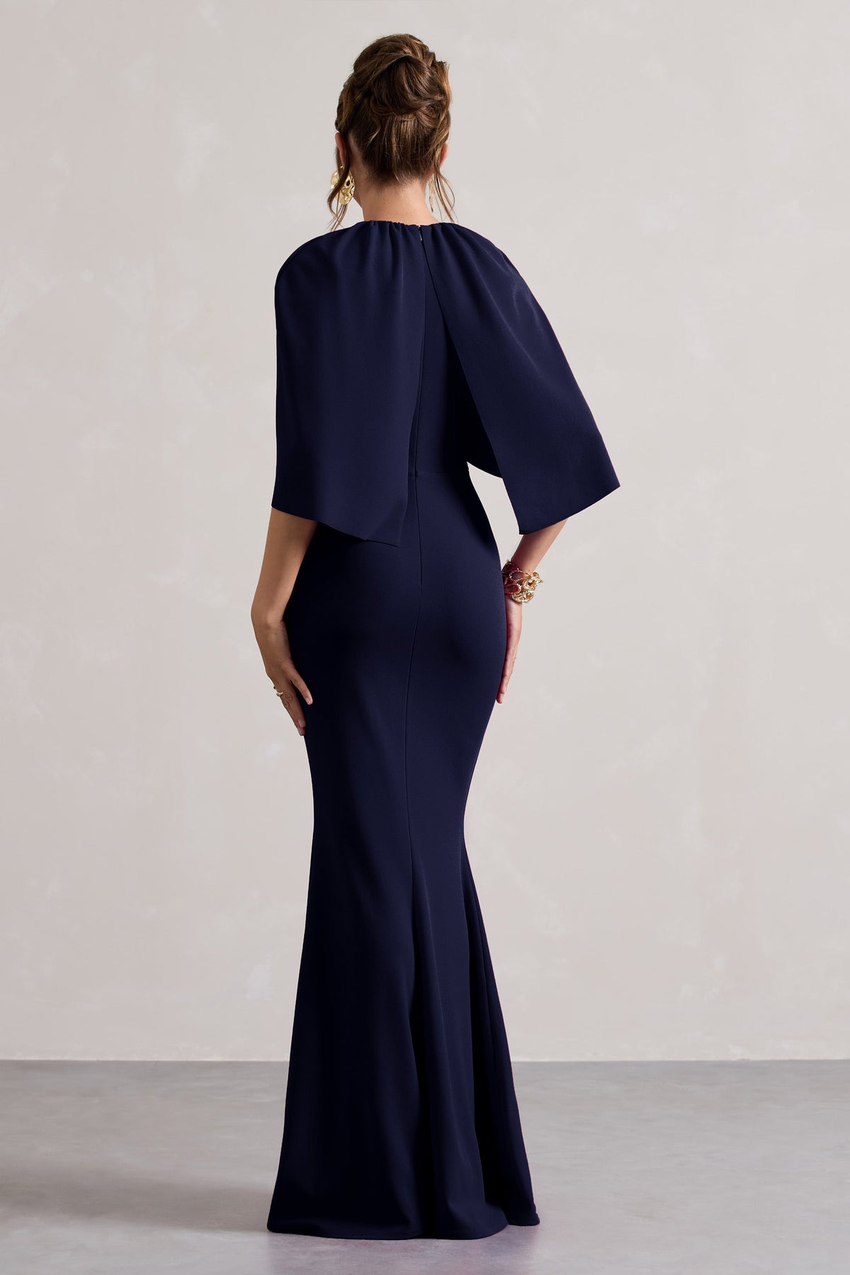 Kianne | Robe longue bleu marine drapée à manches courtes