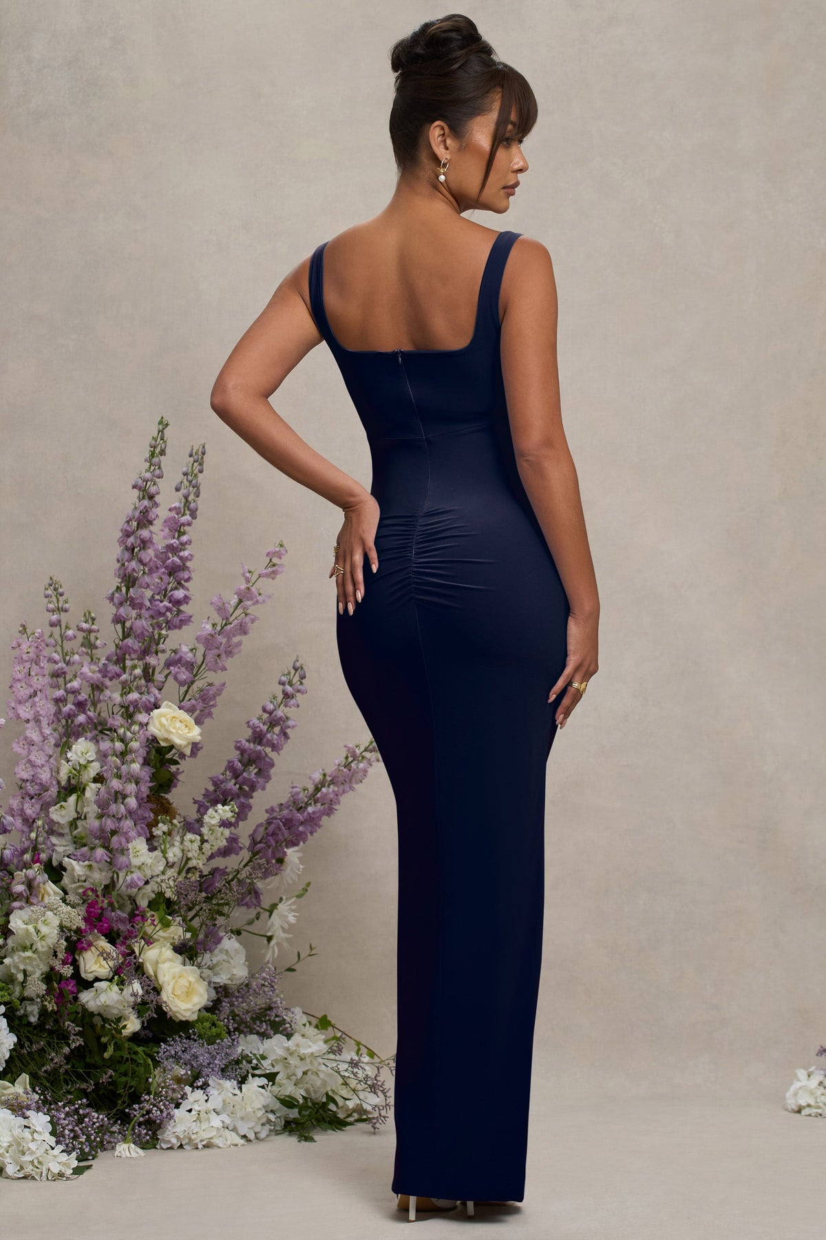 Avril | Robe longue de grossesse bleu marine à encolure carrée et fente