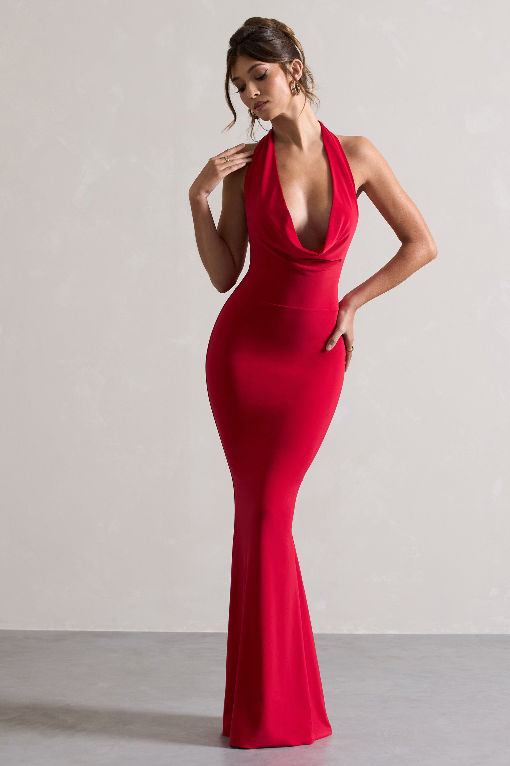 Milani | Robe longue à col bénitier rouge et dos nu