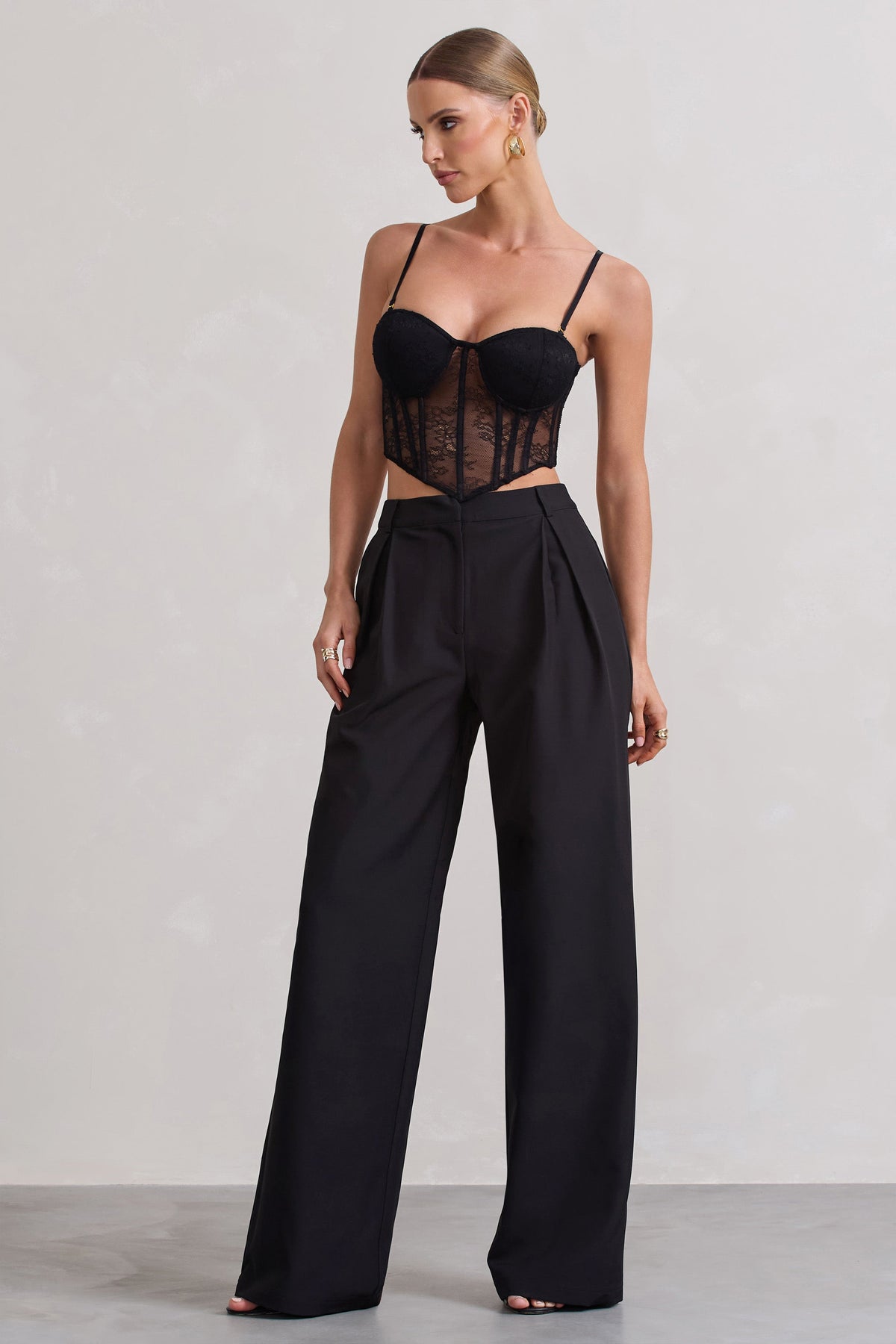 Raina | Pantalon noir taille haute à jambes larges et plissé