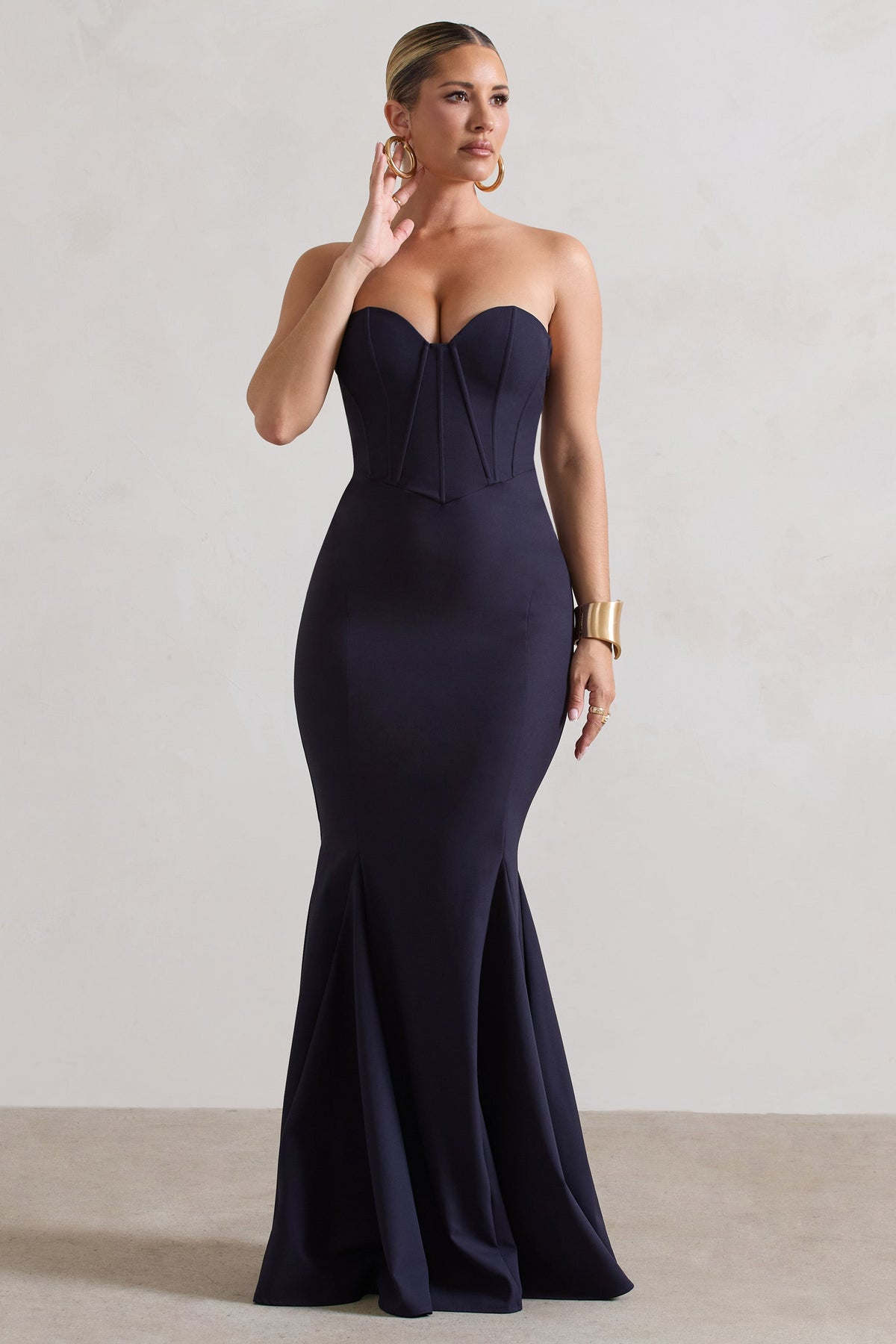 Idyllic | Robe longue bleu marine sans bretelles à corset et queue de poisson