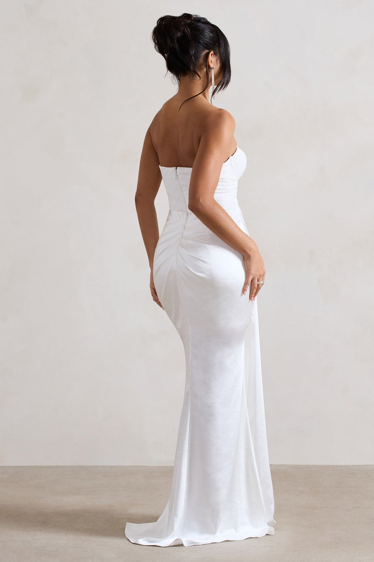 Valencia | Robe longue satin et dentelle crème avec jupe détachable
