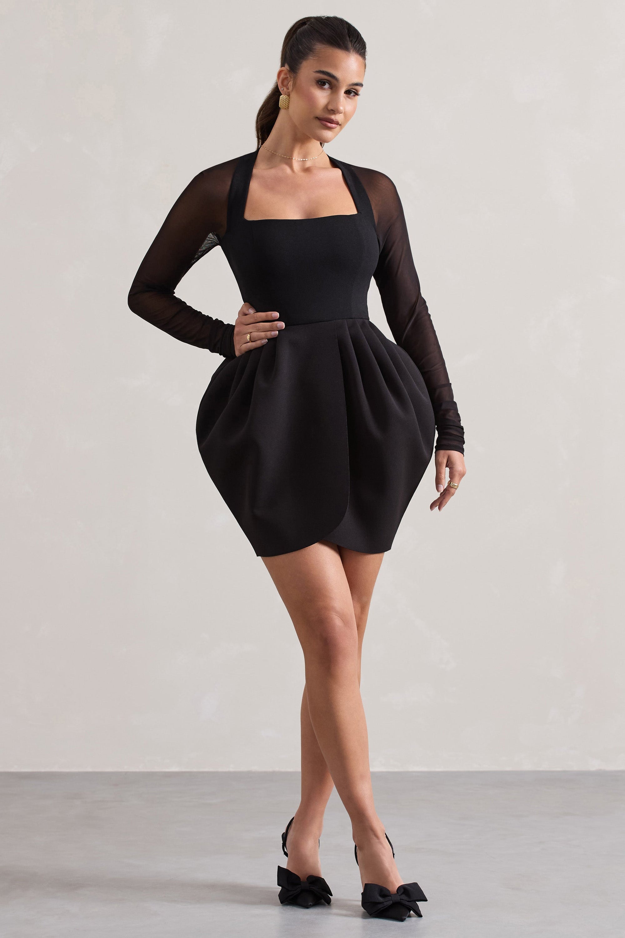 Alto | Mini-robe noire à décolleté carré et jupe bouffante