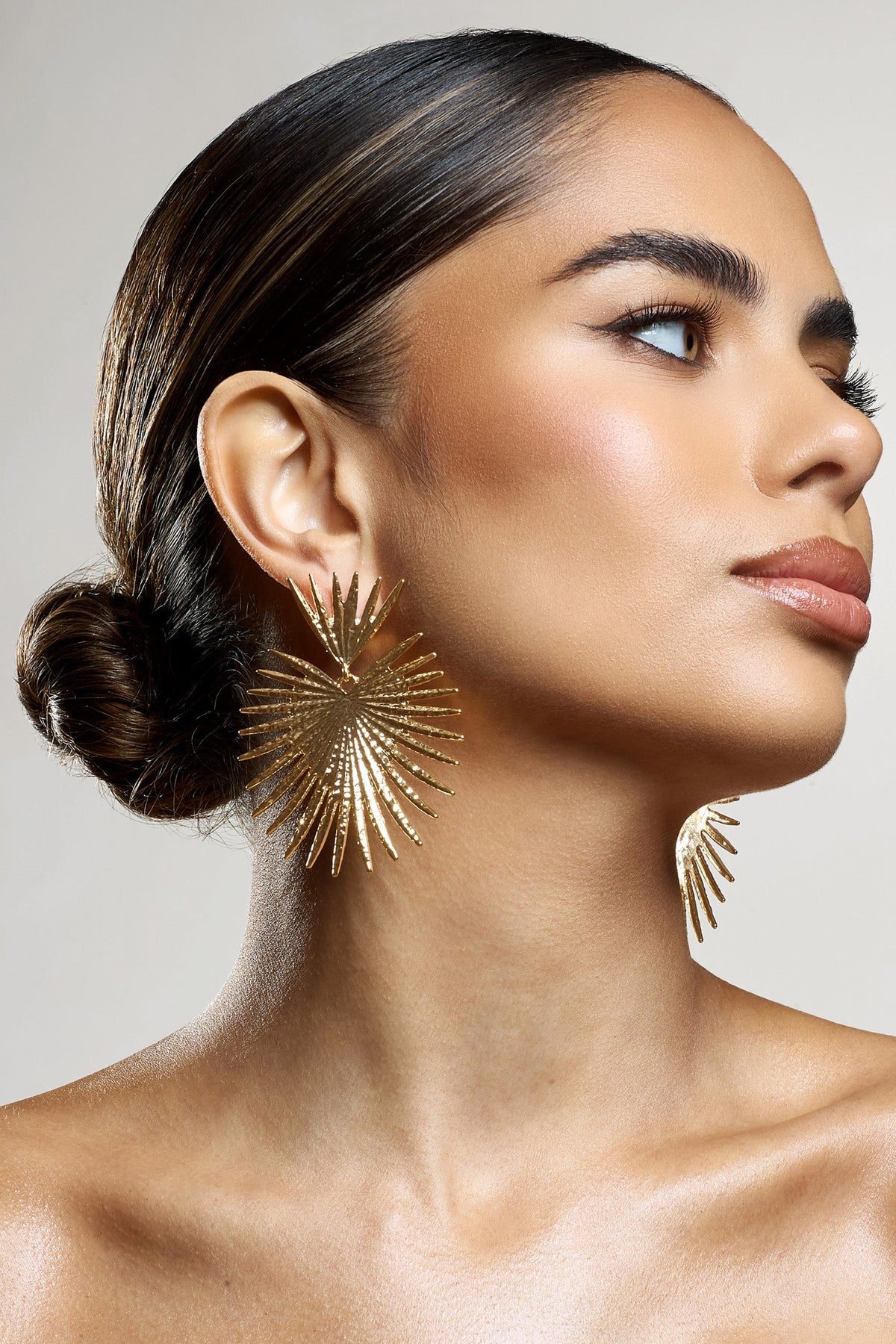 Wilde | Boucles d'Oreilles Pendantes Statement Dorées