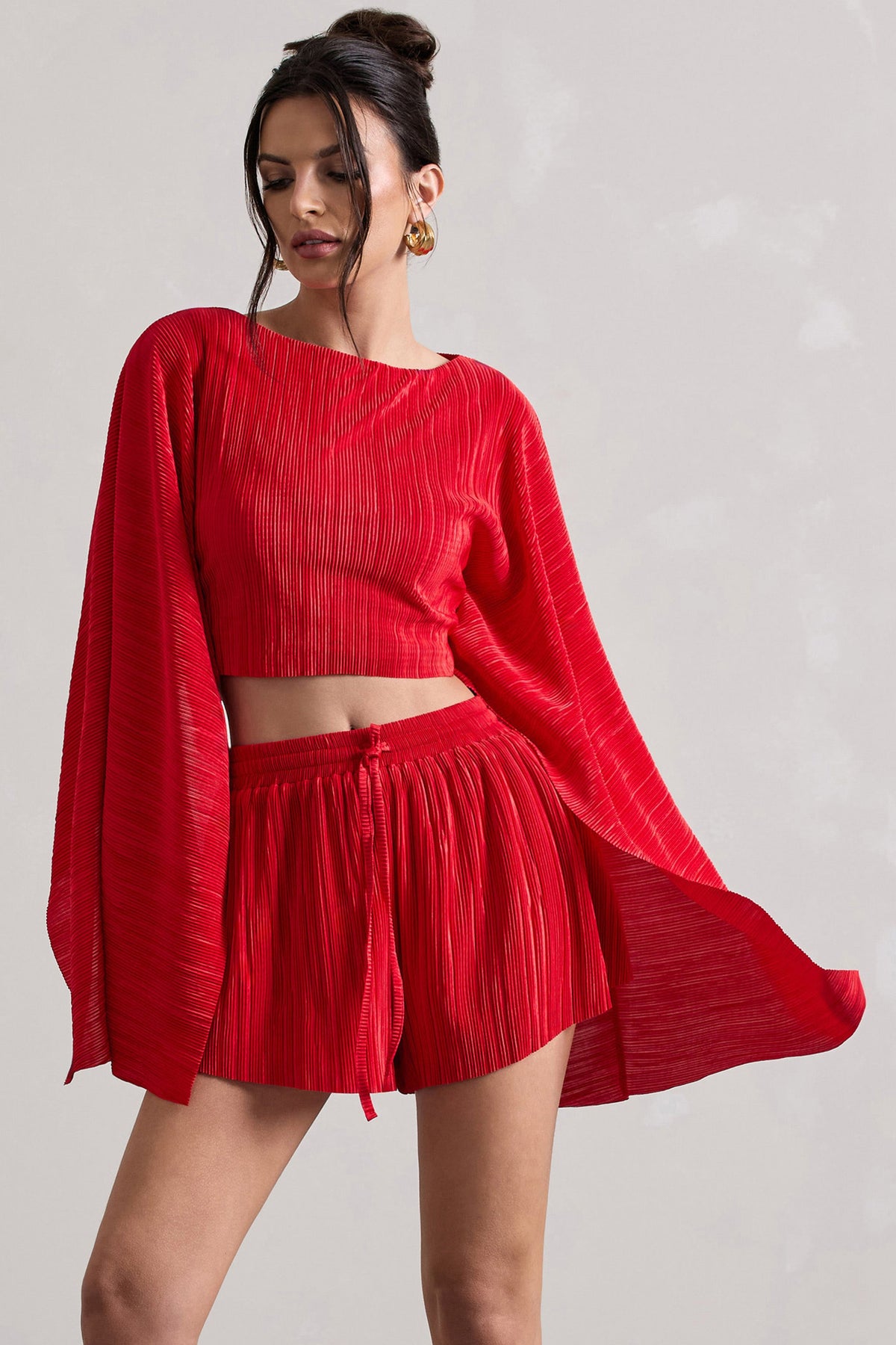 Flare | Crop top à manches cape en plissé rouge