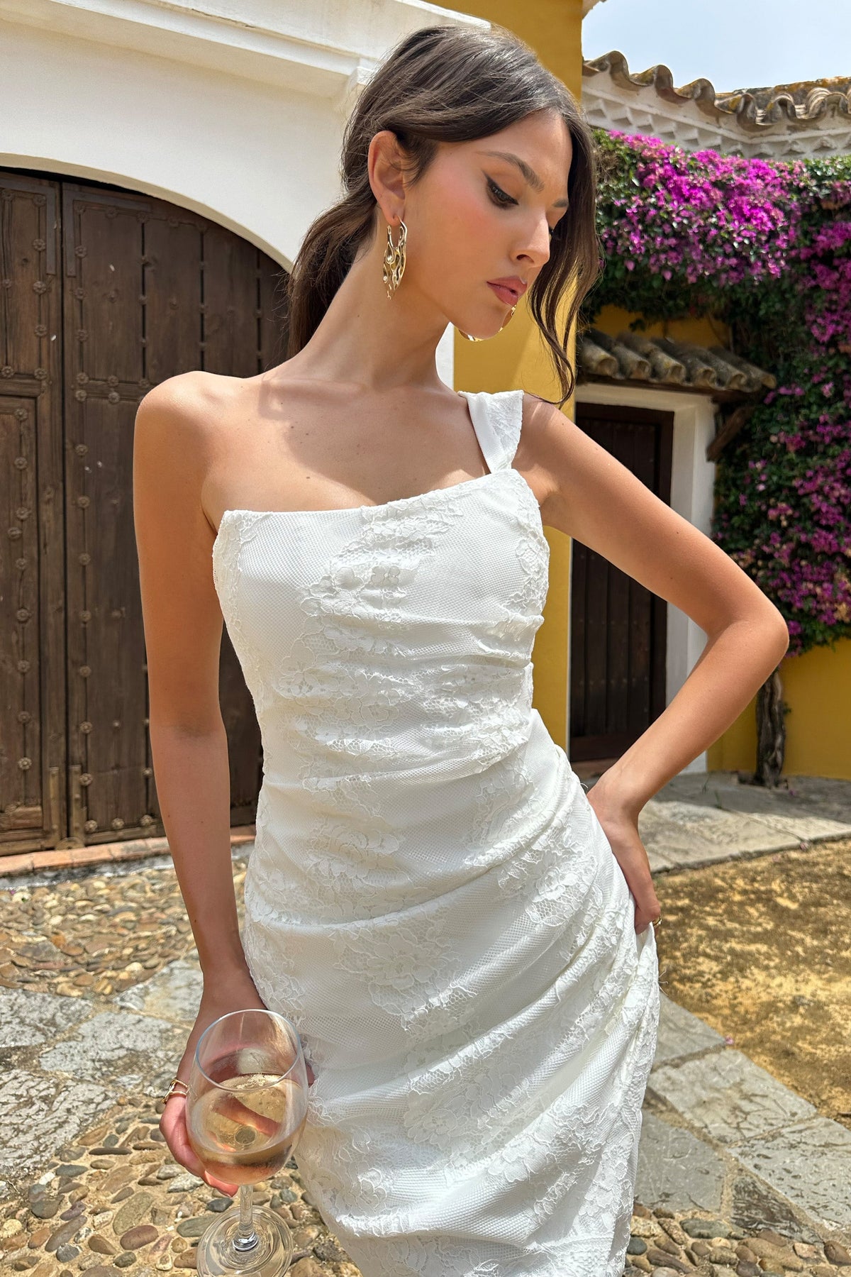 Corset lace shop