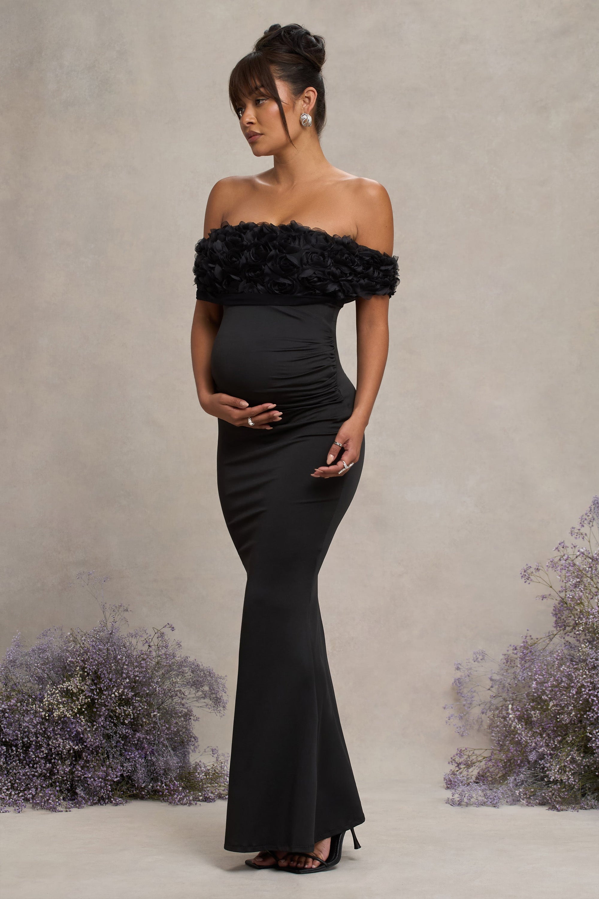 Inflorescence | Robe longue de maternité encolure bardot à fleurs en maille noire