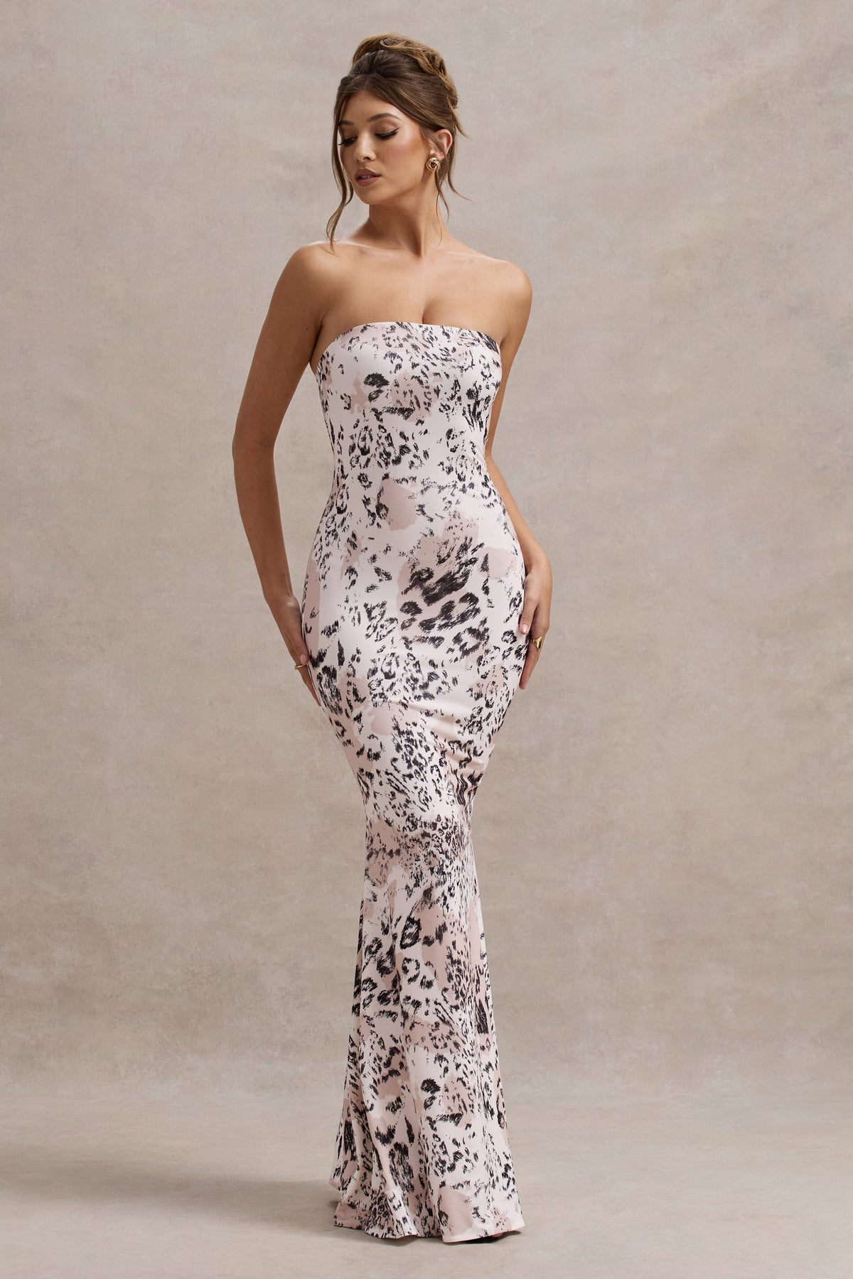 Ceremony | Robe longue imprimé leopard à encolure en bandeau et queue de poisson