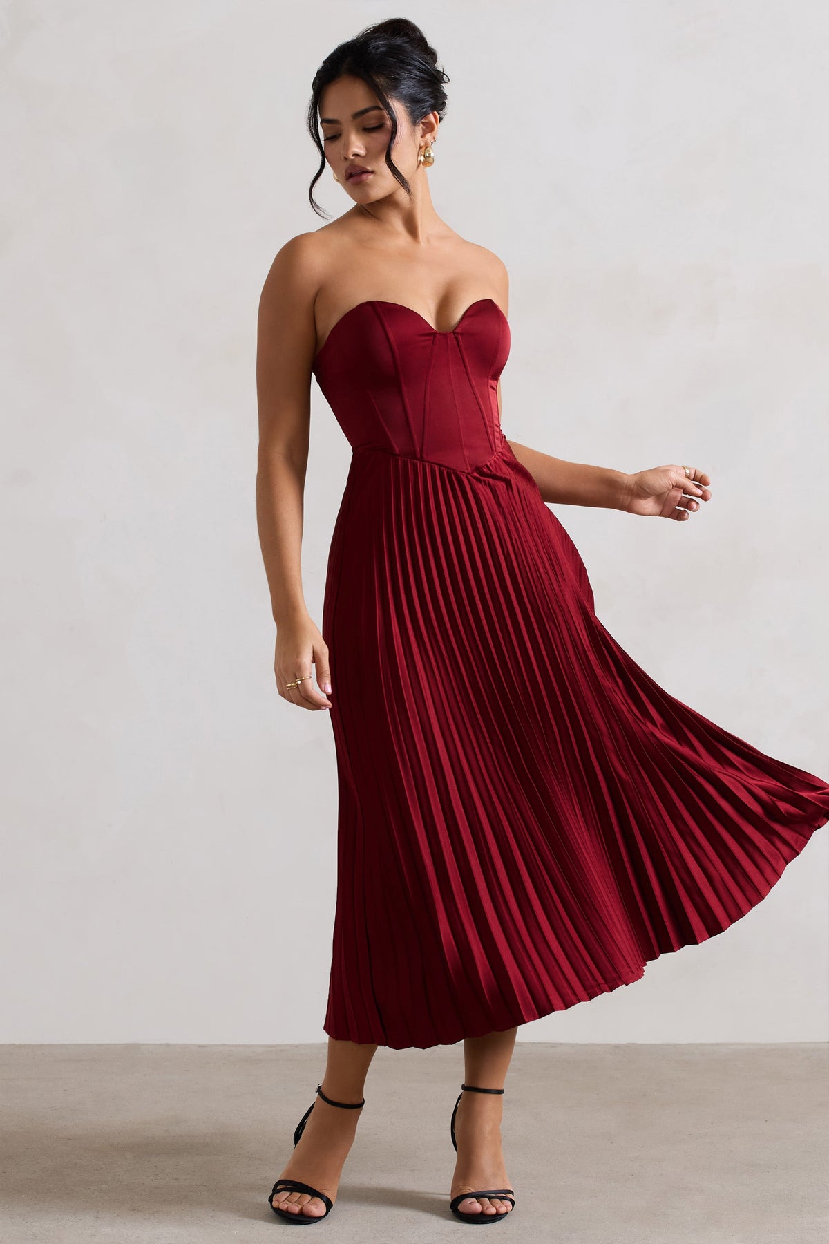Robe bordeaux satin new arrivals