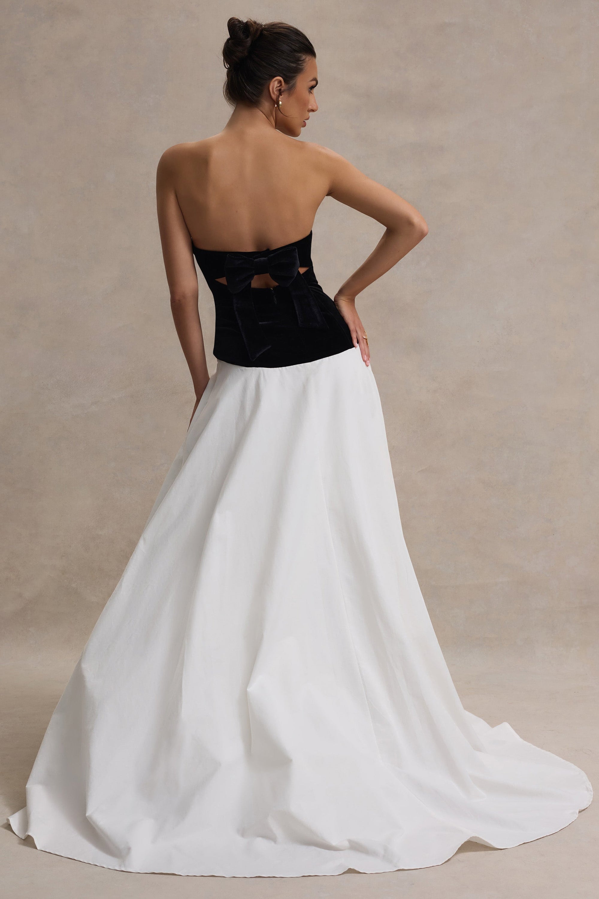 Lucienne | Robe longue Fendue Corset Cœur Noir & Crème