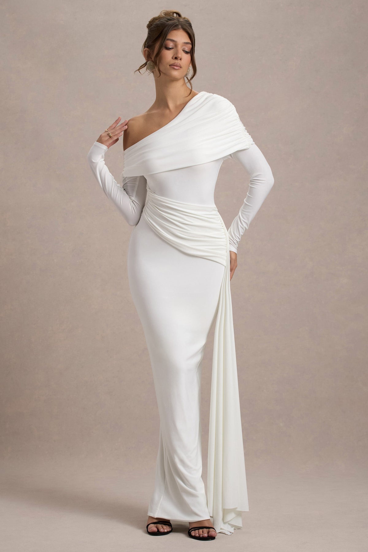 Valina Robe Longue Asym trique Blanche Fronc e Avec Drap Club L valina-robe-longue-asym-trique-blanche-fronc-e-avec-drap-club-l