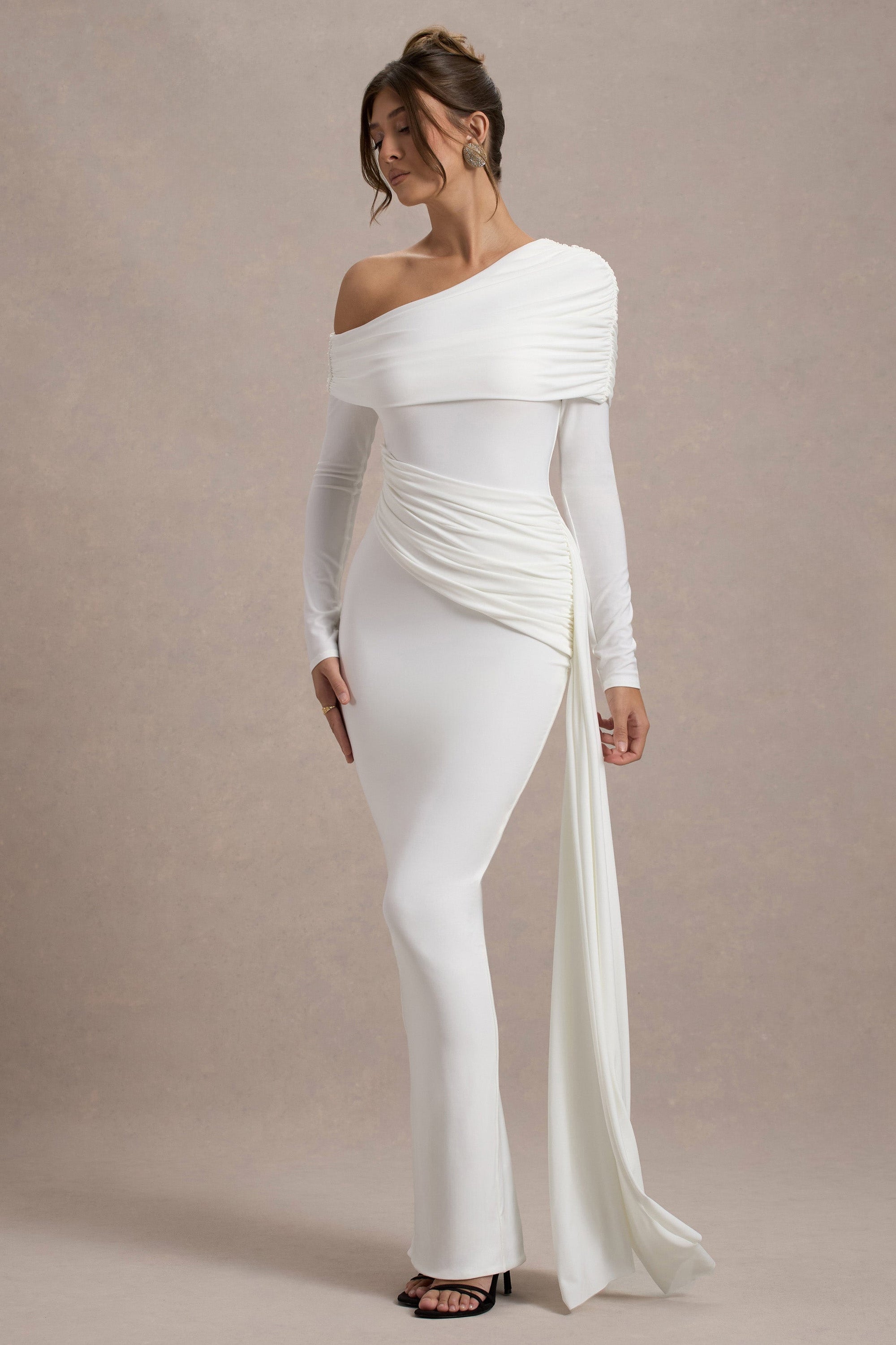 Valina | Robe longue asymétrique blanche froncée avec drapé