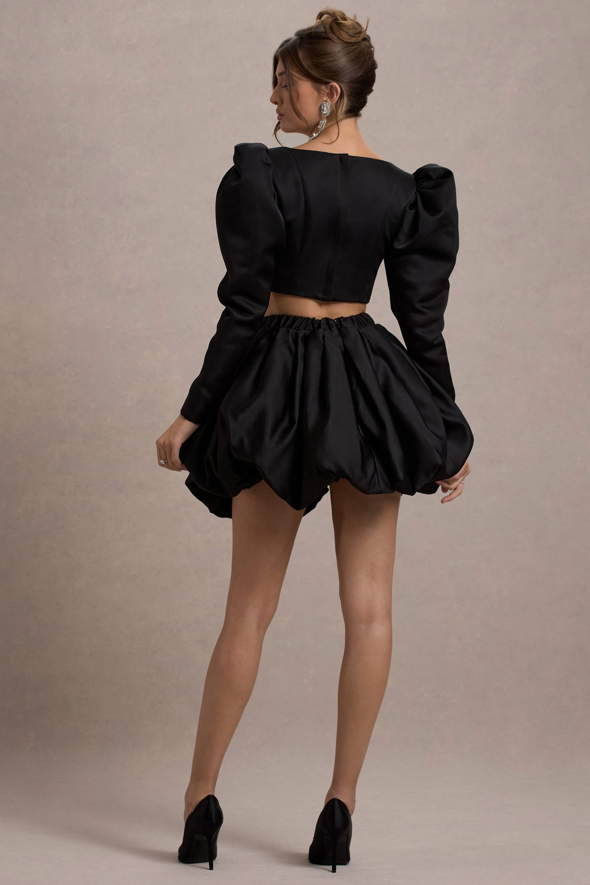 Tosca | Mini-jupe bouffante en satin noir